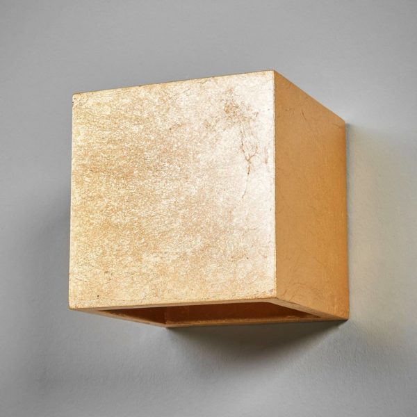 Lindby Applique cubique Yade, couleur dorée LINDBY