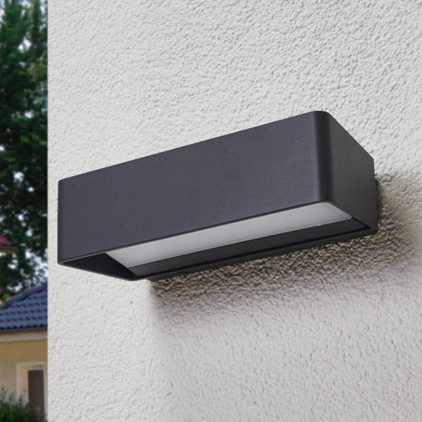 Applique d’extérieur LED Lucande Midvig, gris foncé, angulaire, IP65 LUCANDE
