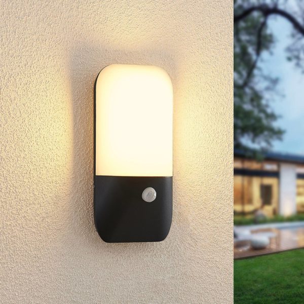 Lucande Bazilea applique d’extérieur à capteur LED LUCANDE