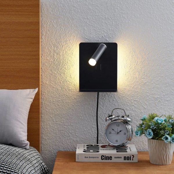 Lucande spot mural LED Zavi, noir, prise, rangement, USB LUCANDE