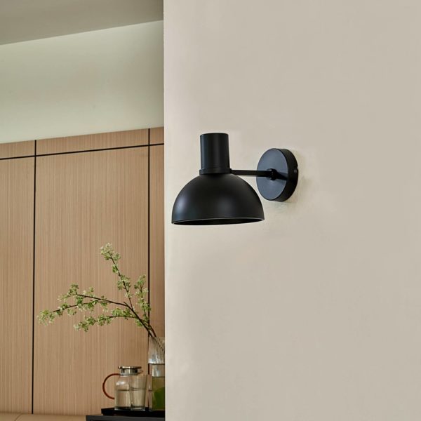 Lucande Mostrid applique en fer noir LUCANDE