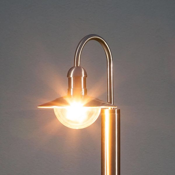 Lindby Borne lumineuse Damion courbée en inox LINDBY