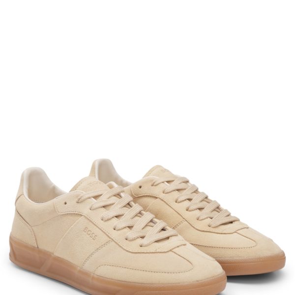 Baskets lacées en cuir suédé à détail logoté – Hugo Boss