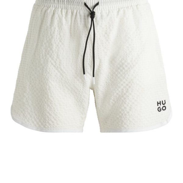 Short de bain à la structure gaufrée avec logo brodé revisité – Hugo Boss