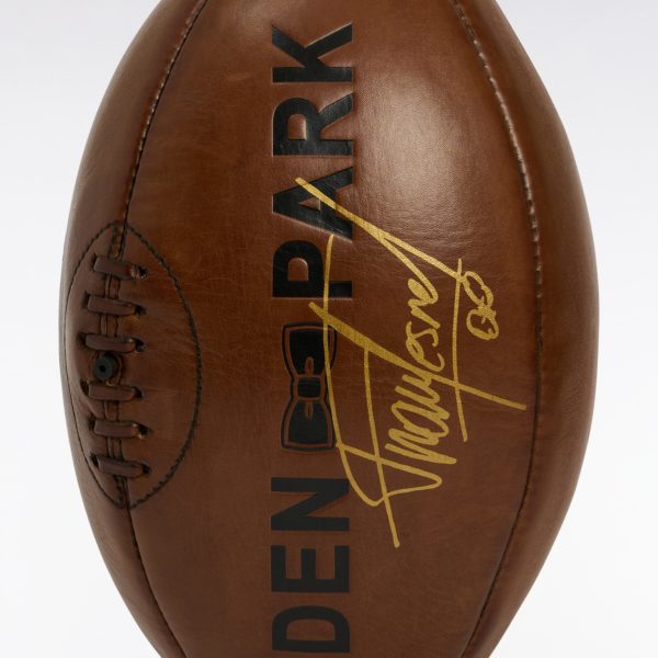 Ballon De Rugby En Cuir Marron Signé Eden Park