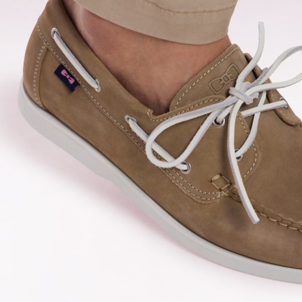 Mocassins Bateau En Cuir Suédé Camel Eden Park