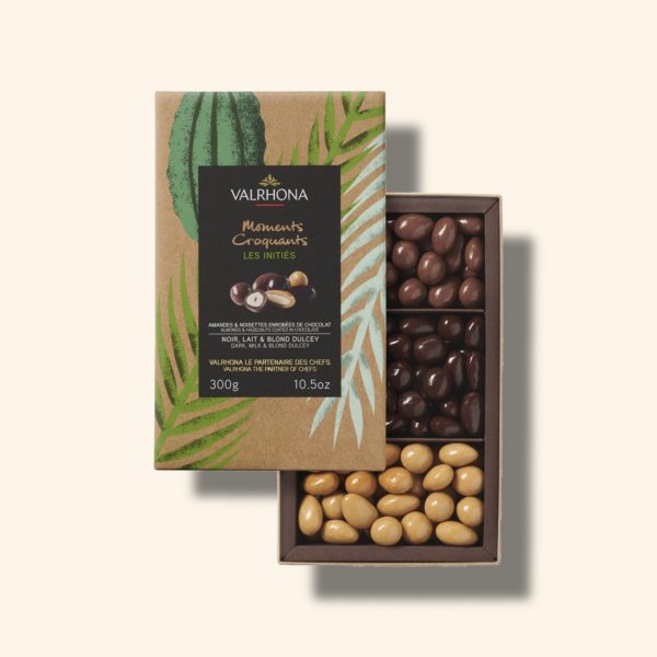 Coffret amandes et noisettes enrobées de chocolat – 300g – VALRHONA